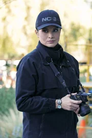 Jessica Knight (Katrina Law)