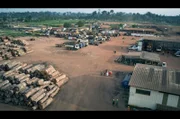 Tropenholz nutzen ohne den Wald zu zerstören - für dieses Ziel kooperieren im Norden der Republik Kongo zwei Holzunternehmen mit Naturschützern.