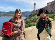 In Portoferraio lässt sich Simone Sombecki von Kaiser Napoleon persönlich durch seine ehemalige Stadtresidenz führen.