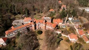 Lost Places – das sind verlassene und verfallene Orte, an denen die Zeit stillzustehen scheint.