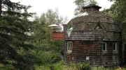 As seen on Living Alaska, home buyer James Konig is ready to start his Alaskan adventure and is looking for a property that will support his fun, spontaneous personality. Side of tour property Geodome in Eagle River, AK.