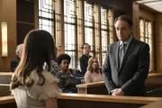Sonya Waliczek (Holiday Kriegel, l.); Donovan Nichols (Jon Lindstrom, r.)