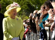 Elisabeth II. (li.) in den USA (2007).