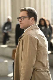 Dr. Jason Bull (Michael Weatherly)