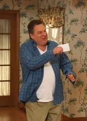 Murray Goldberg (Jeff Garlin)