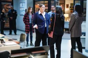 Cobie Smulders (Dex Parios), Camryn Manheim (Lieutenant Cosgrove), Michael Ealy (Detective Miles Hoffman), Tantoo Cardinal (Sue Lynn Blackbird), Gregory Zaragoza (Hollis Green).