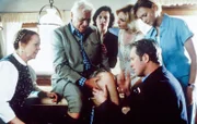 (v.li.): Enzi Fuchs (Franzi Pirchner), Walther Reyer (Dr. Pankraz Obermayr), Janina Hartwig (Lisa Brunner), Verena Wengler (Susanne Reuther), Harald Krassnitzer (Dr. Justus Hallstein), Michaela Heigenhauser (Christl Wild).