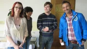 Trödelprofi Mauro Corradino (re.) mit Alena (li.), Mona (2.v.li.) und Denis