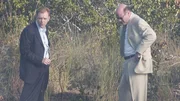 Noch während die Ermittler den Tatort betrachten, findet Horatio eine weitere Leiche und zeigt sie Detective Tripp.