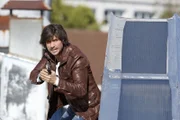 Ben (Tom Beck) versucht zu verhindern, dass die Gangster sich die Millionenbeute von Schillinger mit Gewalt zurückgeholen.