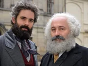 PHOENIX DIE DEUTSCHEN, TEIL 3, "Karl Marx und der Klassenkampf", am Freitag um 21:00 Uhr. "Die Deutschen" zeigt das Leben des jungen (Oliver Boysen) und des alten Karl Marx (Karel Zátopek).