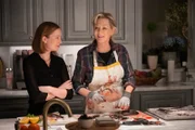 Ava (Hannah Einbinder, l.) und Deborah Vance (Jean Smart)  Die Verwendung des sendungsbezogenen Materials ist nur mit dem Hinweis und Verlinkung auf RTL+ gestattet.