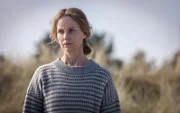 Nach ihrer Rückkehr aus Stockholm muss Iris (Sofia Helin) das dort Erlebte erst einmal verarbeiten.