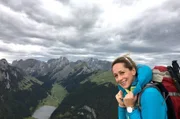 Eine Wanderung von Hütte zu Hütte: Tamina Kallert genießt das Appenzeller Land und die beeindruckende Natur hoch oben in den Schweizer Bergen.