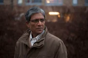 Nishas Vater (Adil Hussain).