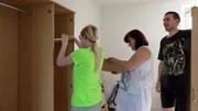 Bei Jasmin und Maik gibt es wieder mal alle Hände voll zu tun. Sie haben sich einen neuen Kleiderschrank zugelegt. Doch der Aufbau wird trotz Hilfe von Schwiegermutter Bärbel zur Geduldsprobe..