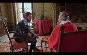 Galileo Galilei (Gaetano Tizzano, l.) im Gespräch mit seinem Freund Kardinal Barberini (Luciano Romer, r.), der ihn bei seinen Forschungen unterstützt