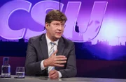 Zu Gast bei Moderatorin Sandra Maischberger: Christoph Schwennicke (Mitglied der Chefredaktion von t-online).