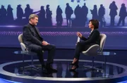 Zu Gast bei Moderatorin Sandra Maischberger (r): Markus Söder (CSU, bayerischer Ministerpräsident).