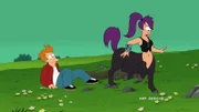 Als hätten sie mit Bender und seiner Rollenspiel-Fantasie nicht genug am Hut, müssen Fry (l.) und Leela (r.) sich auch noch mit Moms Schergen herumschlagen ...