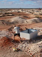 Isaac Andreou, his sister Sofia and her friend Chris Daff are helping an experienced opal prospector a thousand kilometers to the east.
