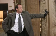 Fällt es nur schwer seine Wut im Zaun zu halten, als er herausfindet, dass ihm Christopher seine Freundin ausspannen möchte: Luke (Scott Patterson) ...