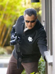 War es wirklich Mord? Ray Langston (Laurence Fishburne) versucht die wahren Geschehnisse zu rekonstruieren, wie Benjamin Fowler zu Tode gekommen ist.