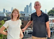 Schmugglern auf der Spur: Fin Walravens und Julian Newman von der Environmental Investigation Agency in London.