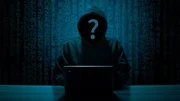 Viele Hacker wissen, wie man Sicherheitsmechanismen von Computern umgehen und etwaige Schwachstellen ausnutzen kann.