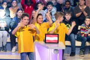 Das Team aus Linz/Österreich begrüßt das Publikum.