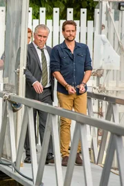 (v.li.): Damien Garvey (Bryan Nichols), Ioan Gruffudd (Dr. Daniel Harrow).