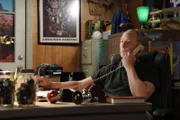 Coach Dale Ballard (Craig T. Nelson)