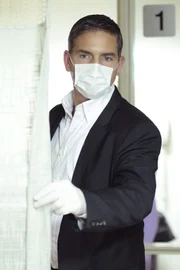 John Reese (Jim Caviezel)