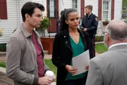 Harley Carter (Jerry O'Connell) und Det. Sam Shaw (Sydney Tamiia Poitier)