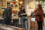 (v.l.n.r.) Adam Burns (Matt LeBlanc); Kate Burns (Grace Kaufman); Andi Burns (Liza Snyder)
