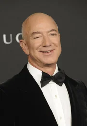 Bezos glaubt mit seinem Raumfahrt-Programm die Welt retten zu können. Doch wären die Milliardeninvestitionen auf der Erde nicht besser aufgehoben, als sie ins Weltall zu schießen?