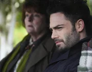 Vera Stanhope (Brenda Blethyn, l.); Joe Ashworth (David Leon, r.)