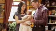 Samantha Louise 'Lou' Fleming (Michelle Morgan), Peter Morris (Gabriel Hogan)