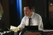 Danny (Donnie Wahlberg) ist kurz davor, einen international gesuchten Verbrechter hinter Gitter zu bringen, doch ihm fehlt noch ein entscheidender Beweis ...
