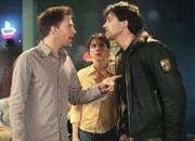 Wege zum Glück  Kapitel 358 Staffel 1, Episode 358 Ben ist eifersüchtig auf Max und will, dass dieser das Cosy One verlässt: Hubertus Grimm als Ben, Gisa Zach als Nina, Jost Pieper als Max