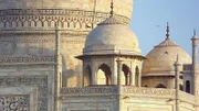 Das wohl berühmteste Grabmal der Welt: Shah Jahan ließ das Taj Mahal als Mausoleum für seine Lieblingsfrau errichten.