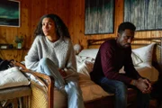 Gemma (Thalissa Teixeira, l.); Keiran (Gary Carr, r.)