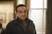 Ein alter Bekannter: Vincent (Dan Hedaya) verlässt das Zeugenschutzprogramm, um seinem ehemaligen Boss ein Alibi zu geben. Wird Anwältin Erin den wahren Mörder Greens jetzt noch überführen können?