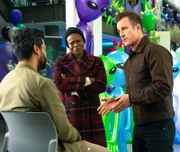 L-R: Terrance (Adil Zaidi), Kemi Adebayo (Adeola Role), Jason Grant (Scott Caan)