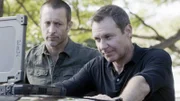 Steve McGarrett (Alex O'Loughlin, l.) und Harry Langford (Chris Vance, r.) geraten in einen Wettlauf gegen die Zeit. Kommen ihnen die Erpresser zuvor?