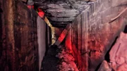 Eine Innenansicht eines Bunkers. (2022 VICE Media LLC)