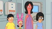 Begleiten Bob bei seinem neuen Job auf einem Kreuzfahrtschiff: Linda (2.v.r.), Louise (2.v.l.), Gene (l.) und Tina (r.) ...