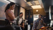(v.l.n.r.) Lucy Tara (Yasmine Al-Bustami); Kai Holman (Alex Tarrant); Jesse Boone (Noah Mills)