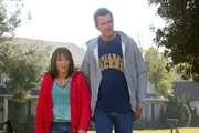 Frankie (Patricia Heaton); Mike (Neil Flynn)