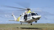 Die Landung des AW-139-Hubschraubers.